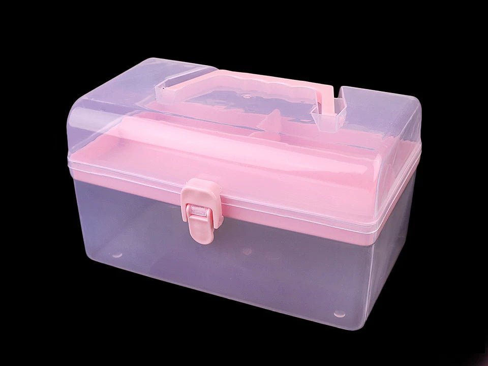 Plastmasas kaste ar rokturi rokdarbiem