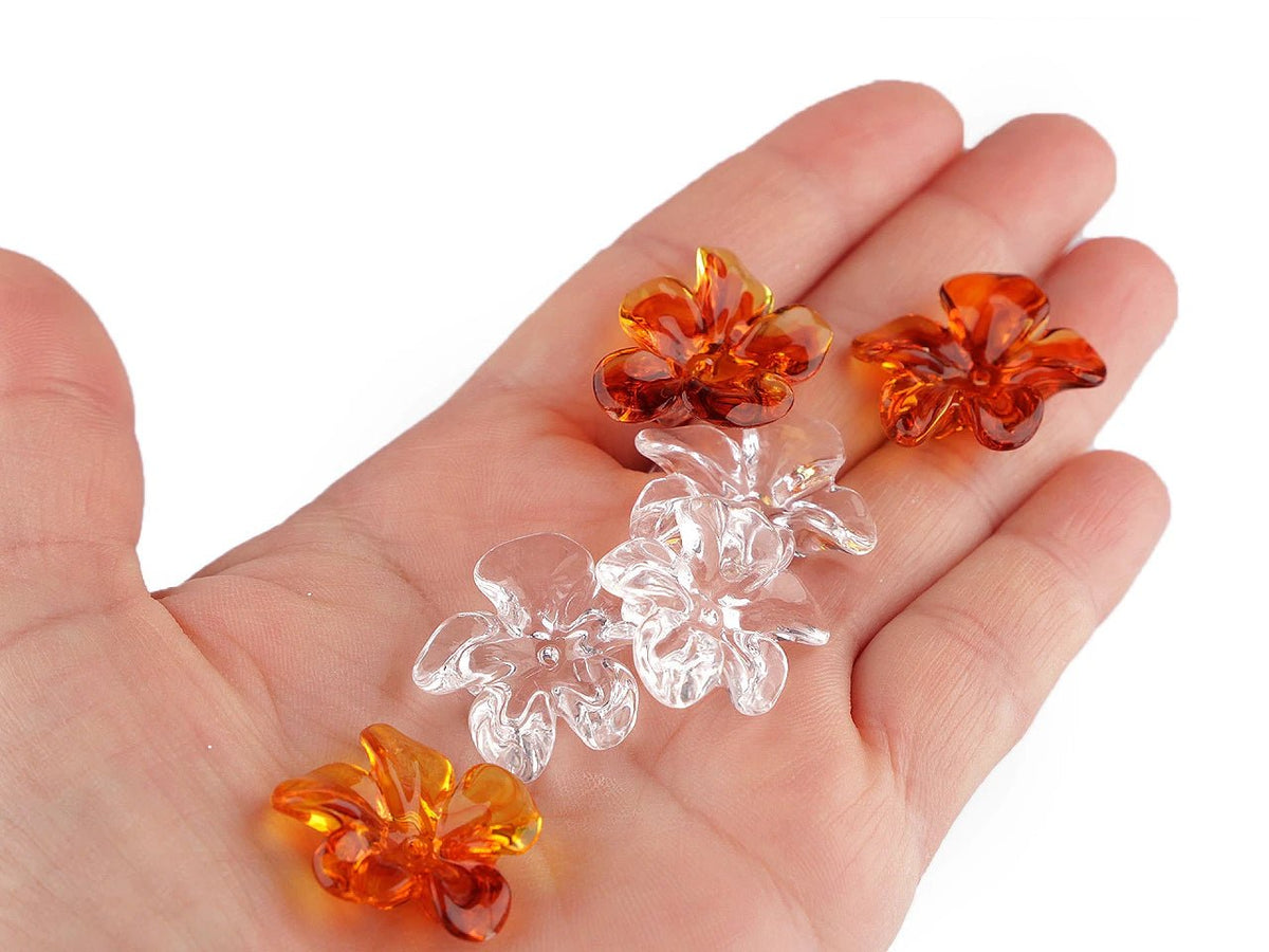 Image de perles florales en plastique Ø25 mm – disponible en ligne Šarlotes audumi