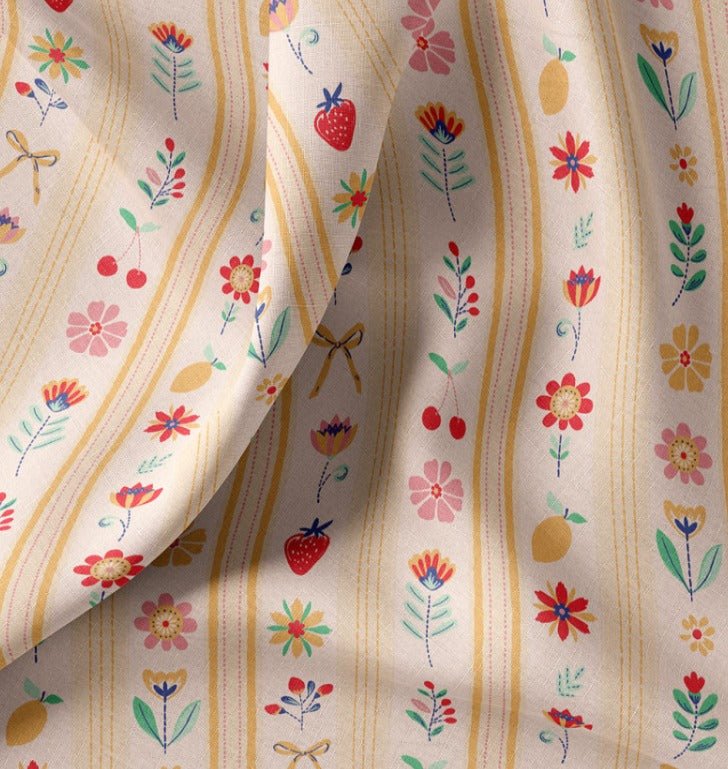 Image avec tissu Premium 100 % coton - ornements en lignes 115 g/m² – disponible chez Šarlotes audumi