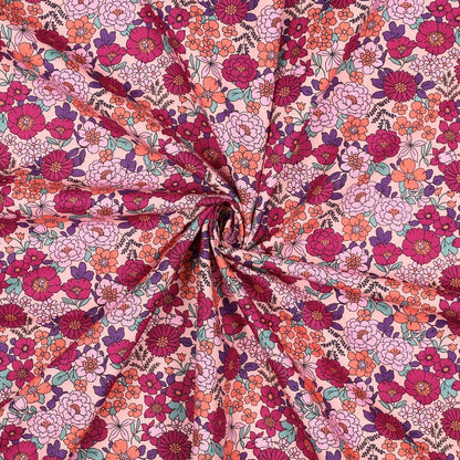 Bild mit Premium-Stoff aus 100 % Baumwolle, rosa Blumenmotiv, 110 g/m² – erhältlich bei Šarlotes audumi