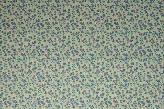 Premium 100% cotton fabric - delicate lilac floral motif 110 g/m²