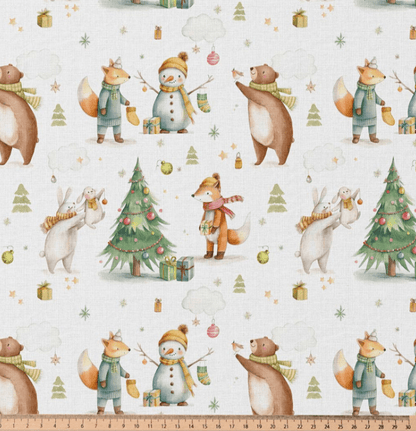 Image en tissu premium 100 % coton – Fêtes en forêt, disponible en ligne chez Šarlotes audumi