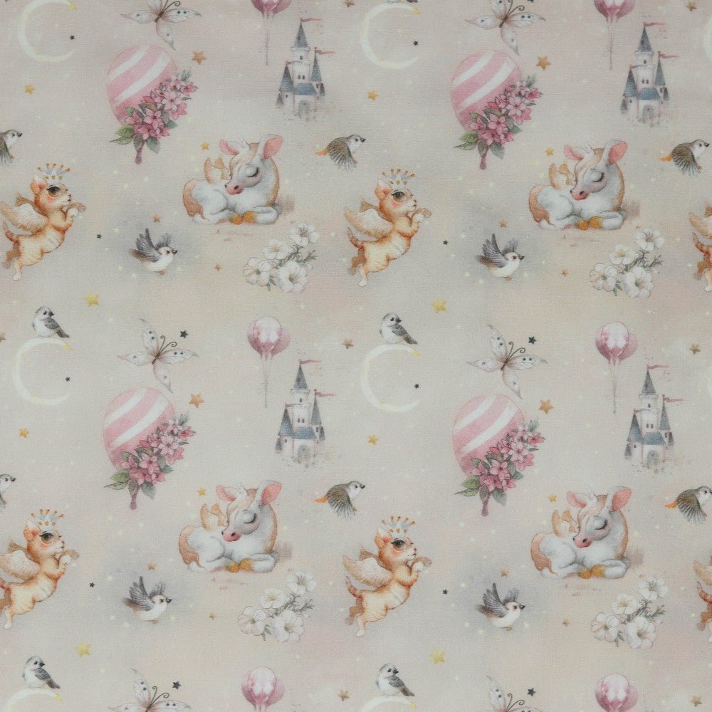 Premium 100% cotton fabric-unicorns on a soft pink background 105 g/m²