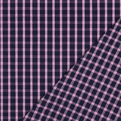 Image du tissu Premium 100 % coton à carreaux bleus et roses – disponible en ligne chez Šarlotes audumi