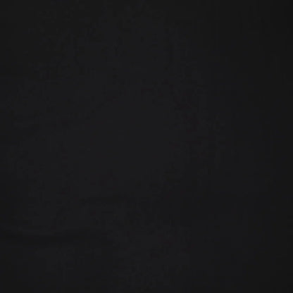 Image du tissu en laine mérinos premium – noir – disponible en ligne chez Šarlotes audumi