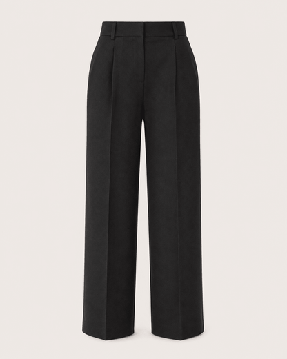 Image du tissu en laine mérinos premium noir – disponible en ligne chez Šarlotes audumi