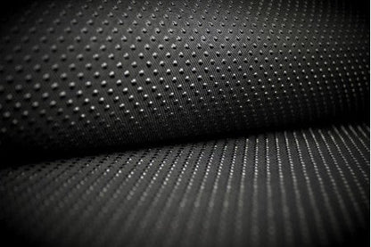 Tissu antidérapant avec points en caoutchouc - noir 100 g/m² – disponible chez Šarlotes audumi