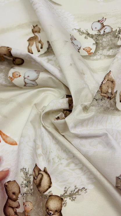 100% cotton fabric - deer print 125 g/m²