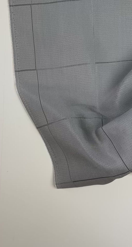 Italienischer Viskose- und Seidenstoff mit grauem Karomuster – 120 g/m²