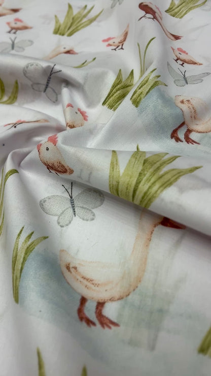 100% Cotton fabric - chicks 125 g/m²