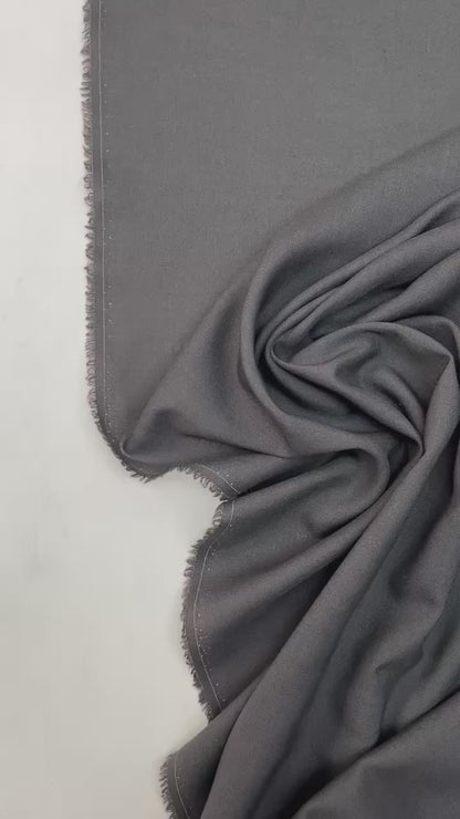 Itālijas 100% vilnas audums pelēks 150 g/m2
