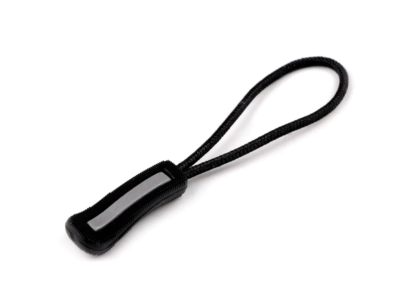 Image of a zipper pull with a reflective element – available at Šarlotes audumi