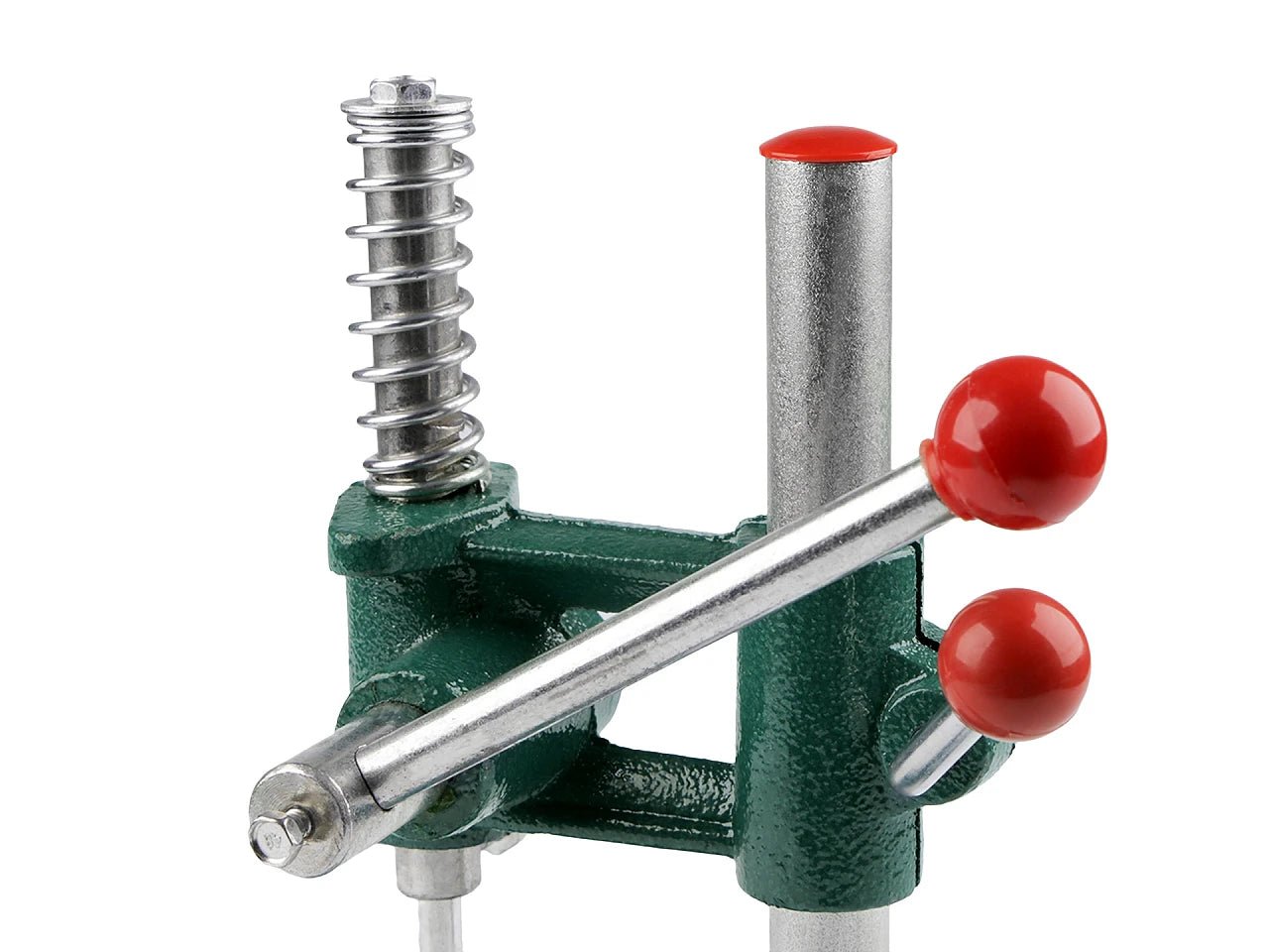 Press à main pour fabriquer des boutons – disponible chez Tissus Charlotte