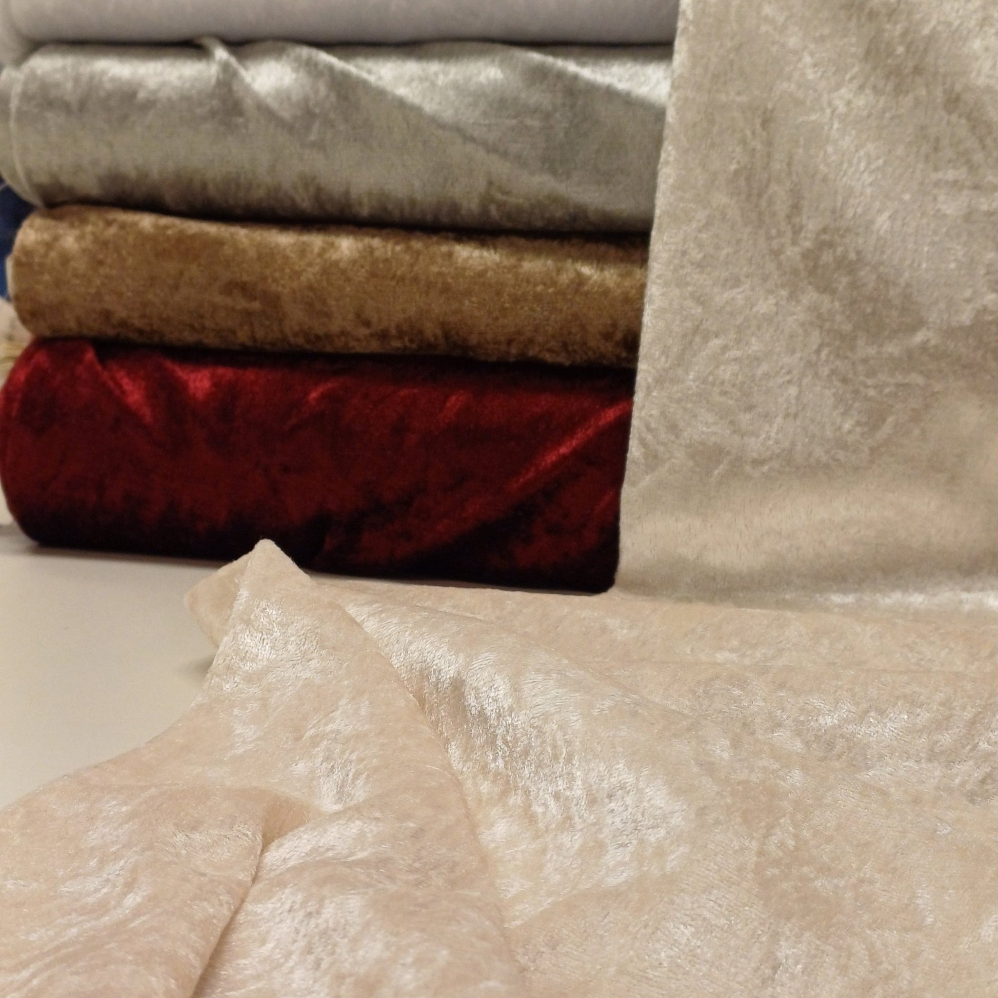 alt
Non-wrinkle effect fabric - beige 160 g/m²