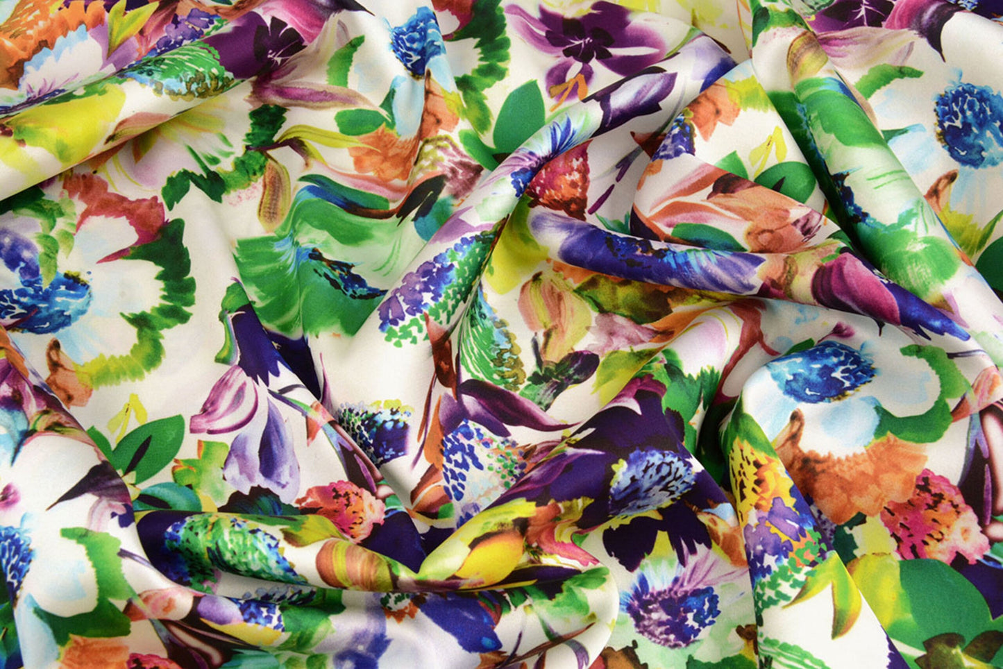 Satin avec élasthanne - fleurs de jardin anglaises 80 g/m²