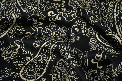 Satin with elastane - an elegant pattern on a black background 80 g/m²
