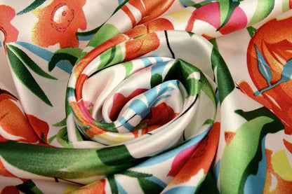 Satin with elastane - tulips 80 g/m²