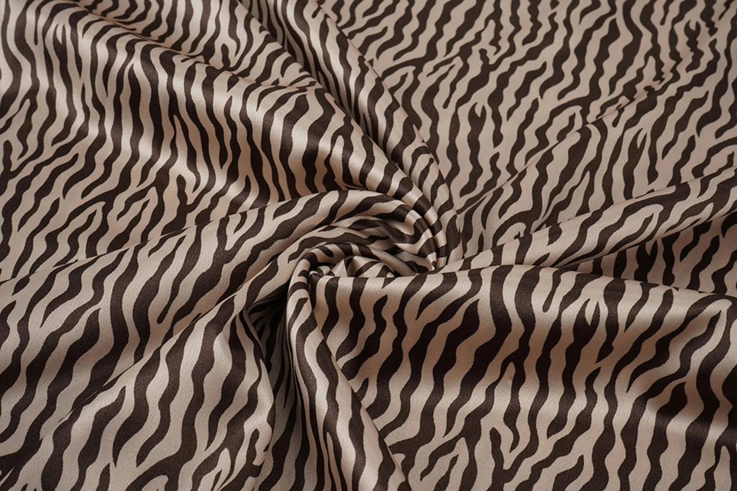 Satin with elastane - zebra 80 g/m²