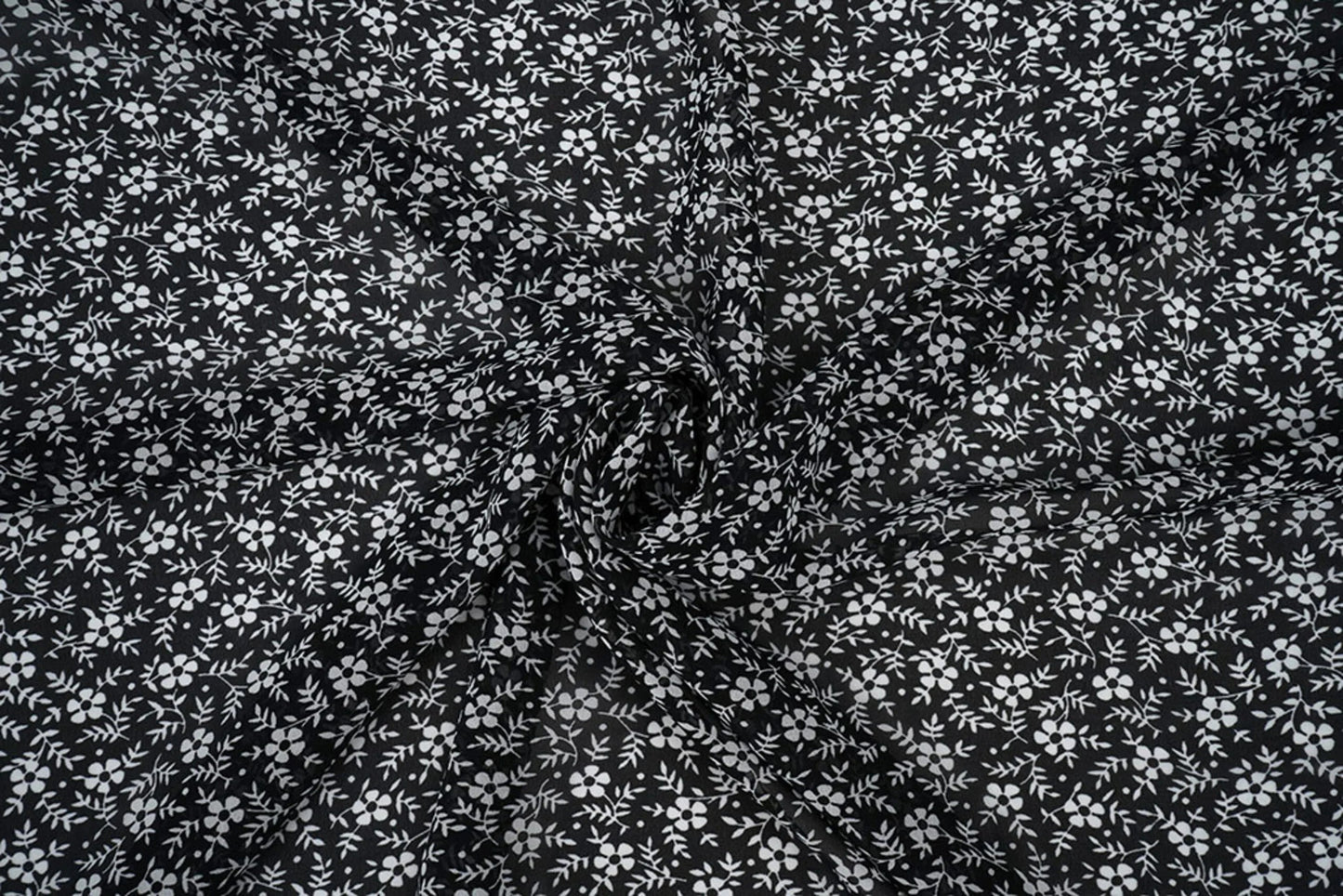 Chiffon - petites fleurs blanches sur fond noir | 150 cm | 65 g/m²