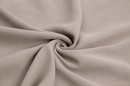 Image with Chiffon - light grey | 150 cm | 80 g/m² – available at Charlotte's Fabrics