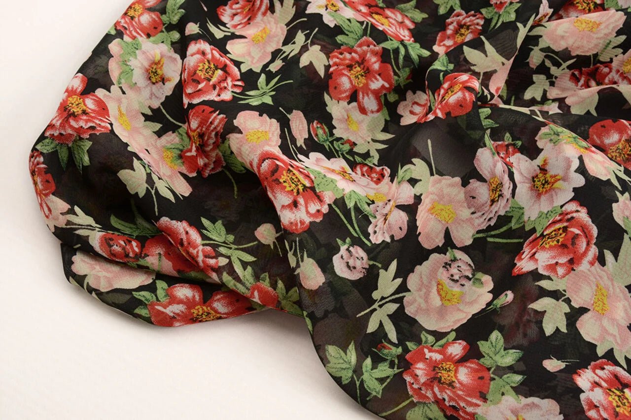Chiffon - roses | 150 cm | 65 g/m²