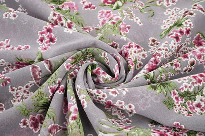 Image de chiffon - délicates fleurs de cerisier 65 g/m² – disponible chez Šarlotes audumi