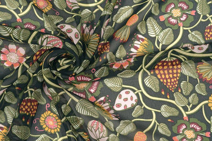 Image de chiffon à fleurs avec fils verts| 150 cm | 65 g/m² – disponible chez Šarlotes audumi