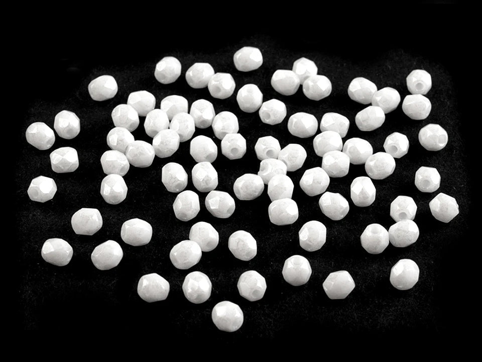 Perles en verre tchèque facettées 3 mm - couleurs assorties 5 g