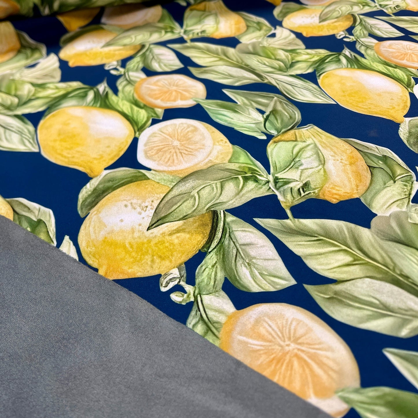 Tissu softshell - citrons 300 g/m²