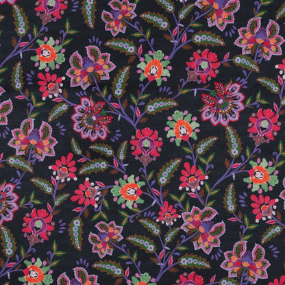 Image du tissu softshell à fleurs – disponible en ligne chez Šarlotes audumi