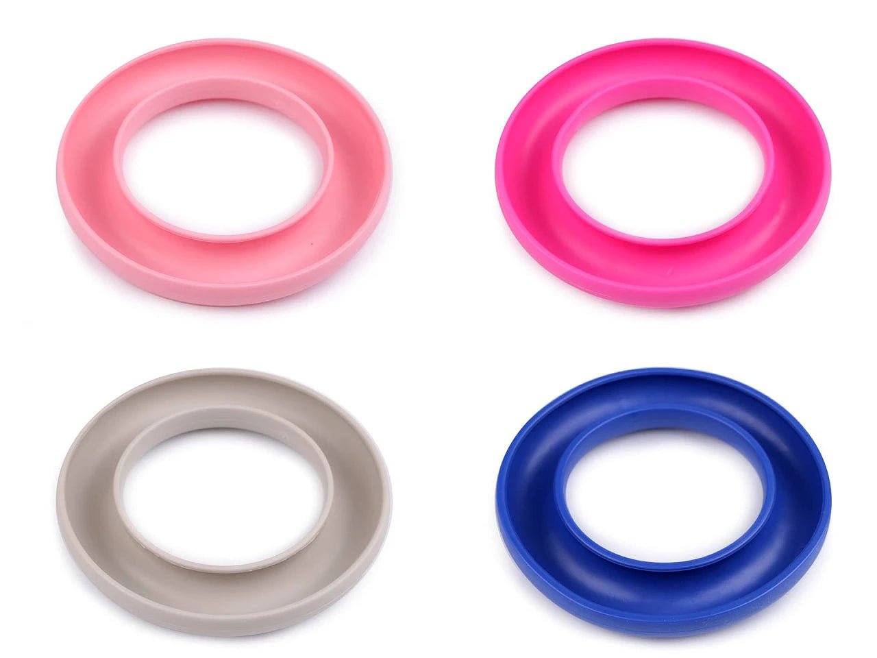 Image avec support de bobines Ø13,5 cm – disponible chez Šarlotes audumi