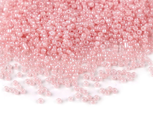 Stikla sēkliņpērlītes 15/0 | 1.5 mm 50 g| Perlamutra efekts|dažādas krāsas