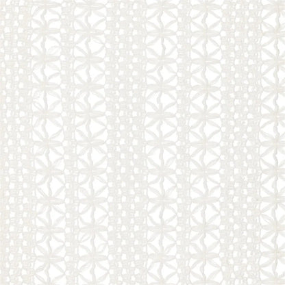 Tamborēts Mežģīņu audums - piena balts 230 g/m²