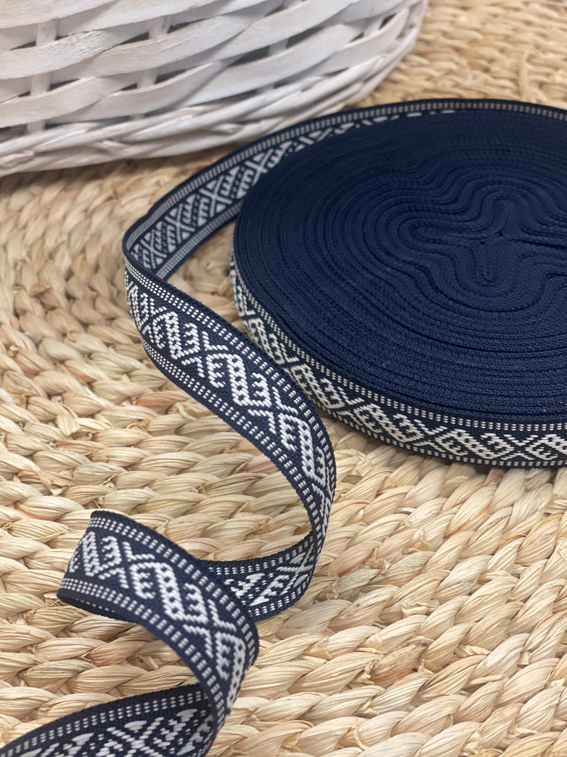 Ethnic ribbon, 15mm - dark blue with white pattern - LV