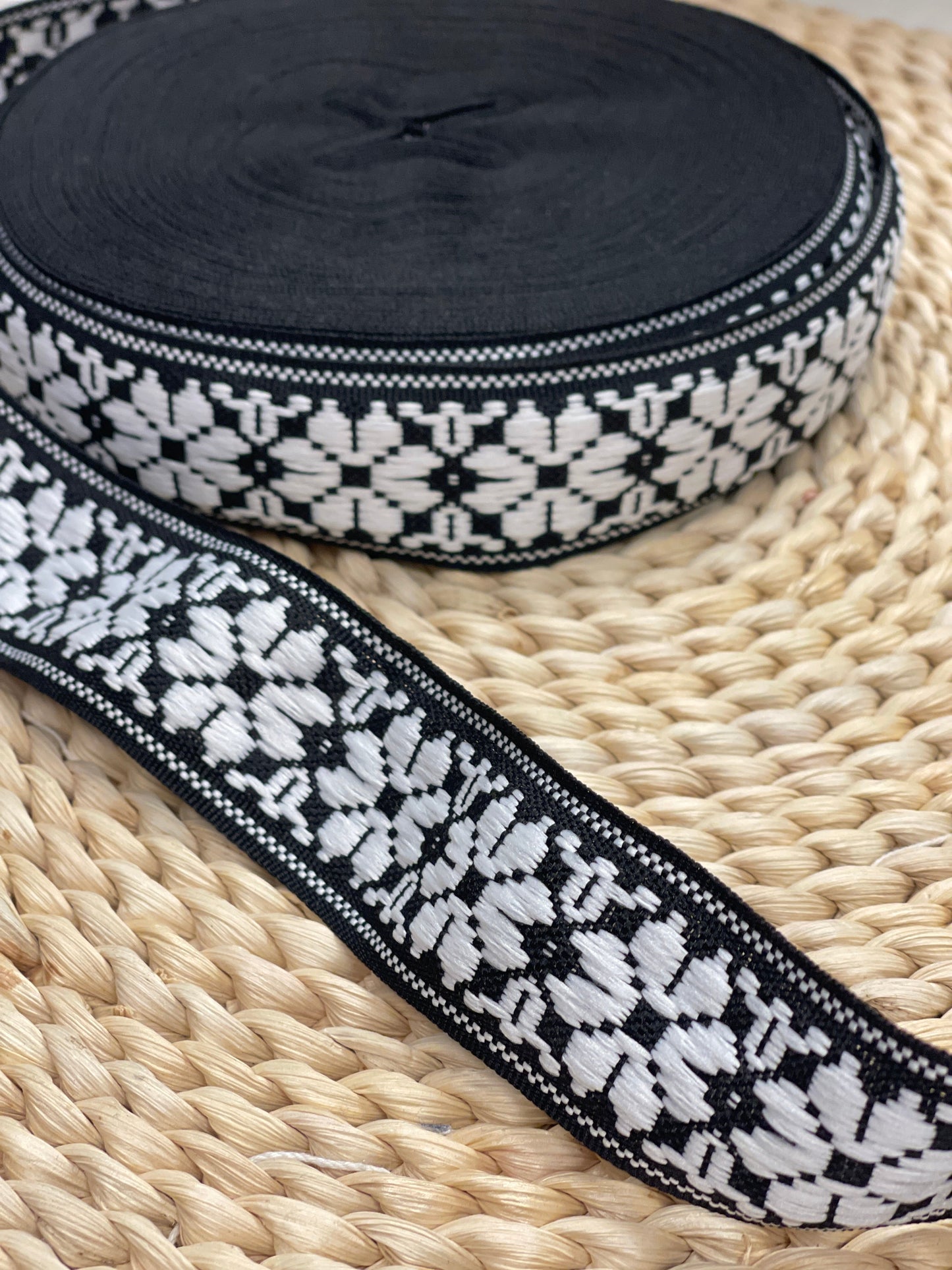 Traditional ribbon, sash 36mm - black - LV