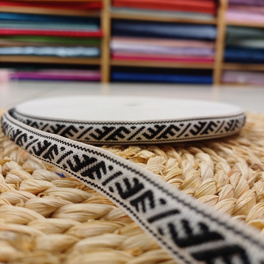Ethnic ribbon, Ūsiņš belt 12mm-white-LV