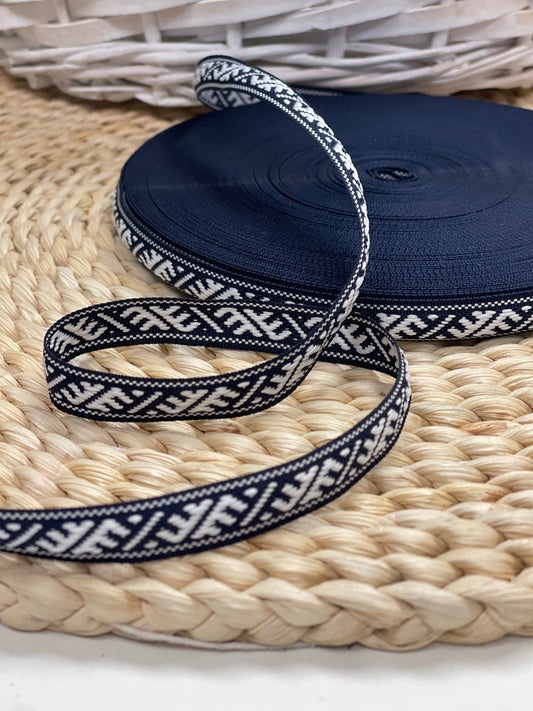 Traditional ribbon, Ūsiņš belt 12mm - dark blue with white - LV