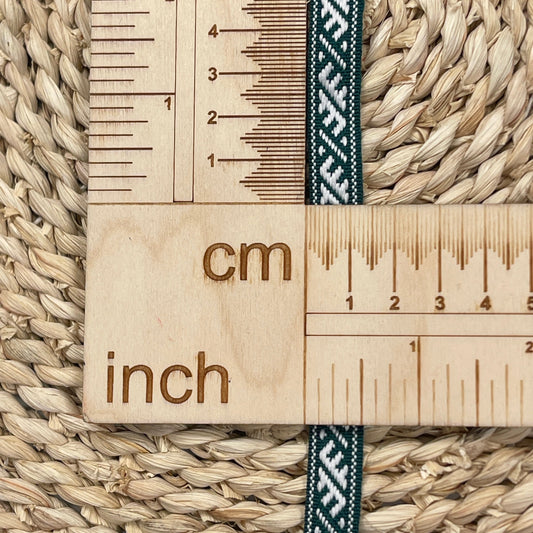 Folk ribbon, belt Ūsiņš 12mm - green - LV