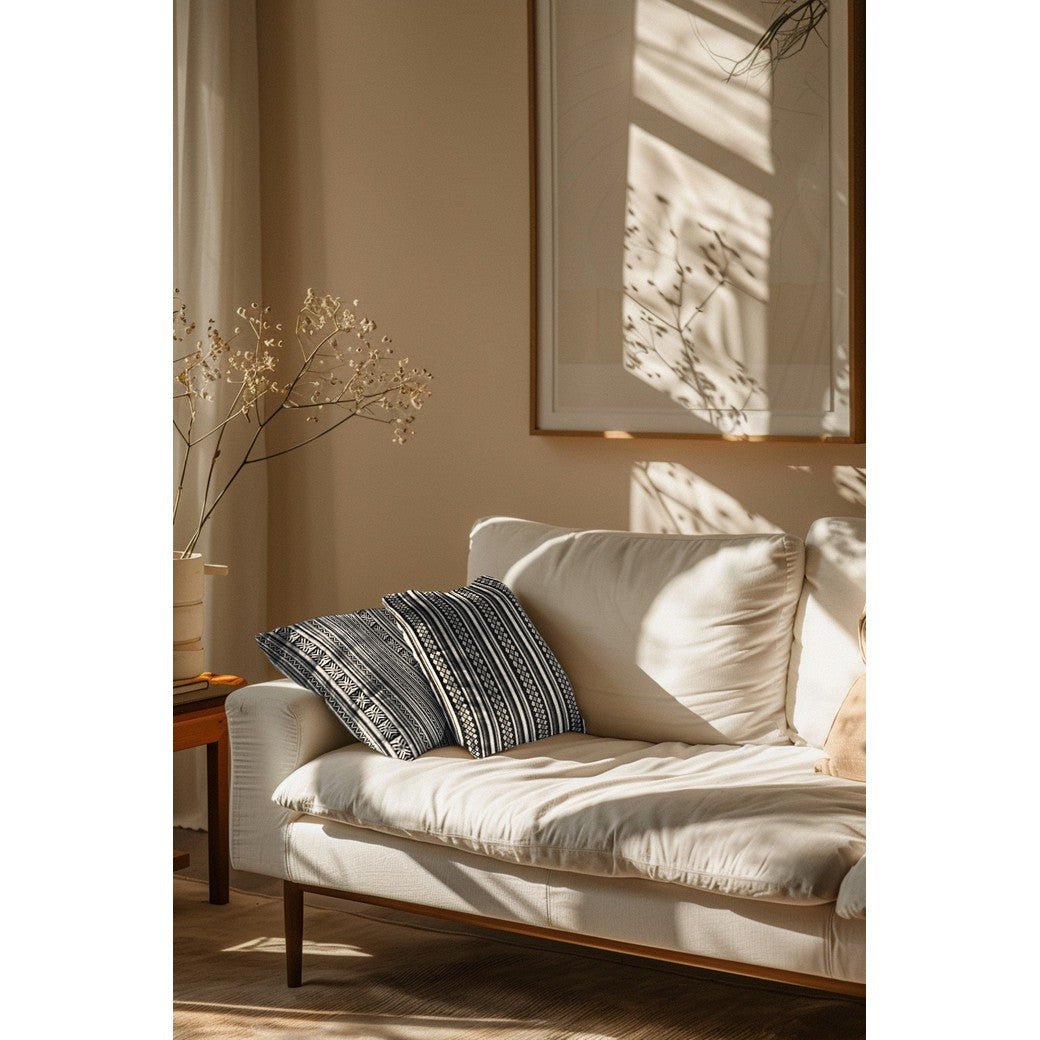 Image with traditional-pattern fabric - black-and-white abstract pattern 315 g/m² – available at Charlotte's Fabrics