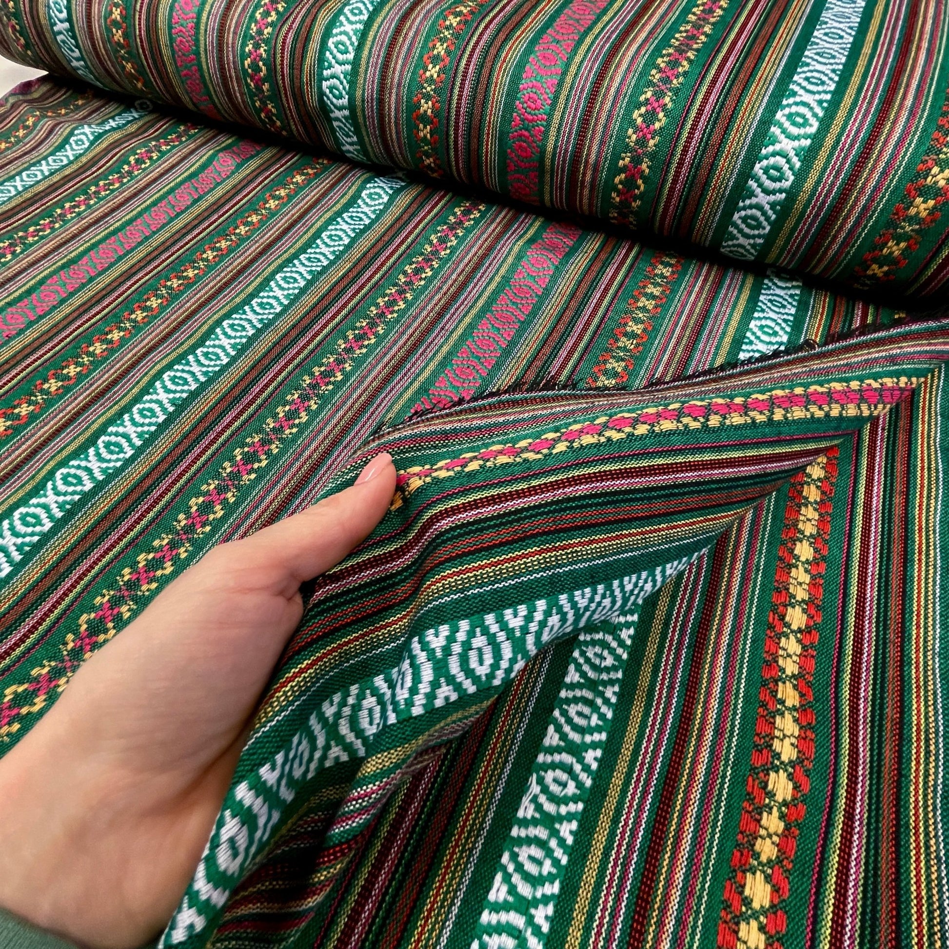 Ethnic pattern fabric-green
