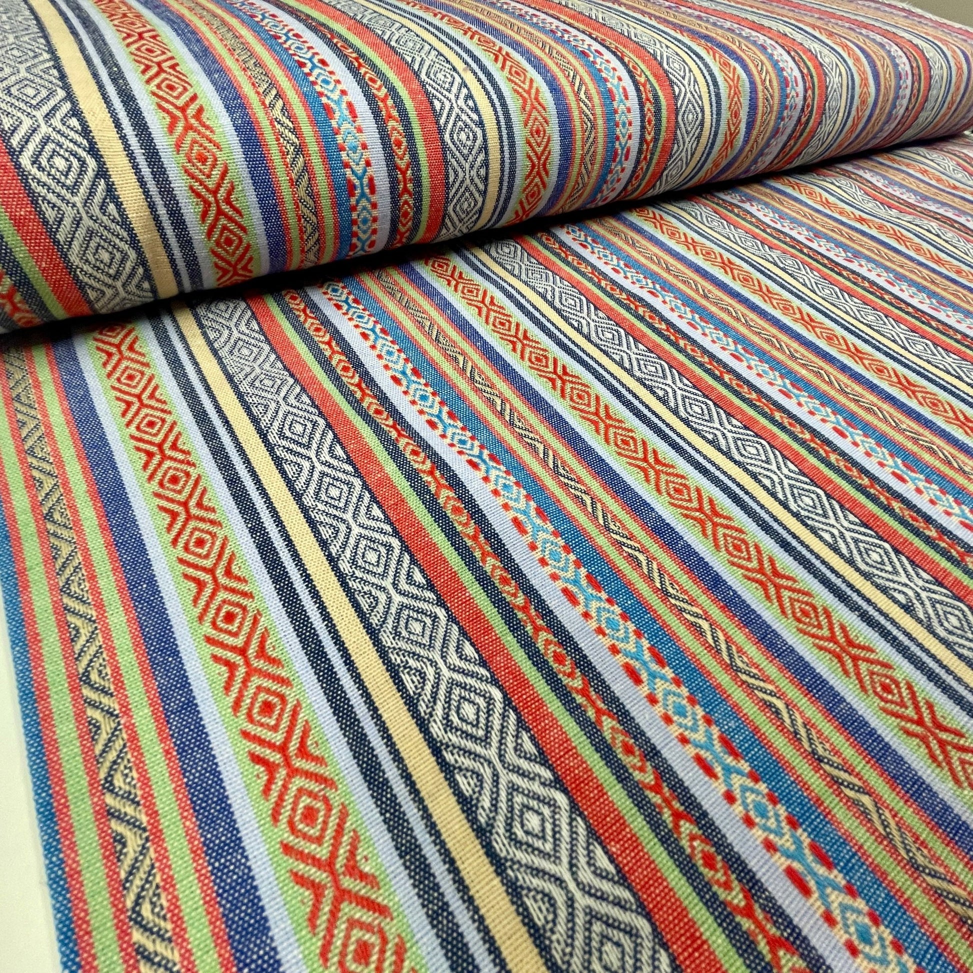 alt
Ethnic pattern fabric - blue tones 200 g/m²