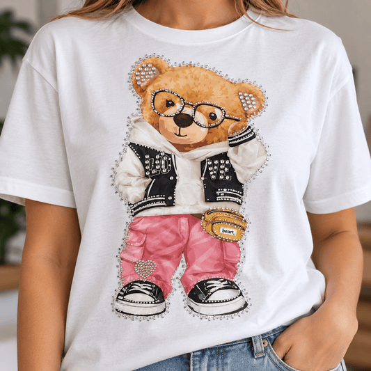 Image avec thermocollant « Ourson à lunettes » – 29 × 17 cm – disponible en ligne chez Šarlotes audumi