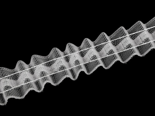 Bild mit universellem Gardinenband 25 mm – erhältlich bei Šarlotes audumi