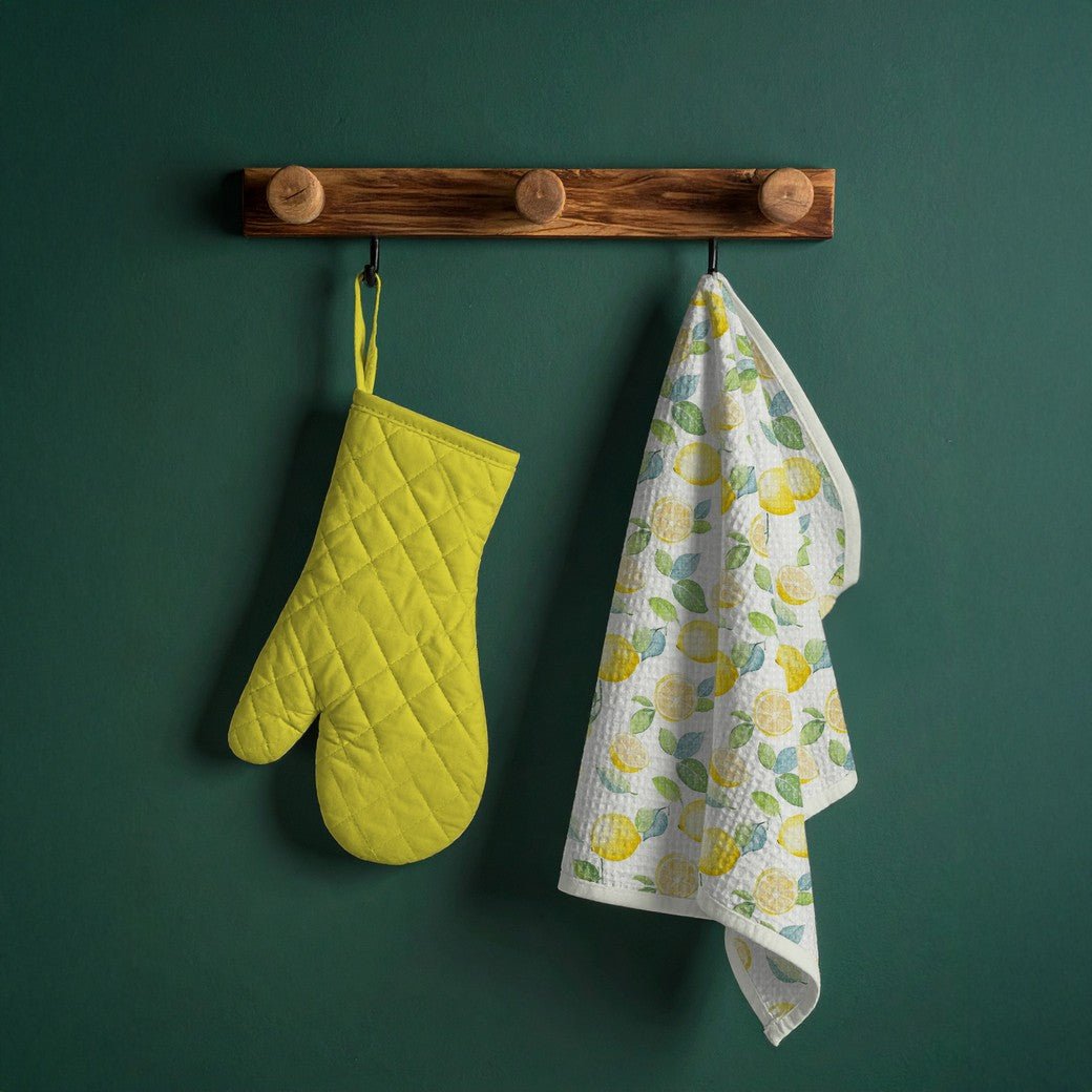 Image of waffle fabric - lemons 185 g/m² – available at Šarlotes audumi