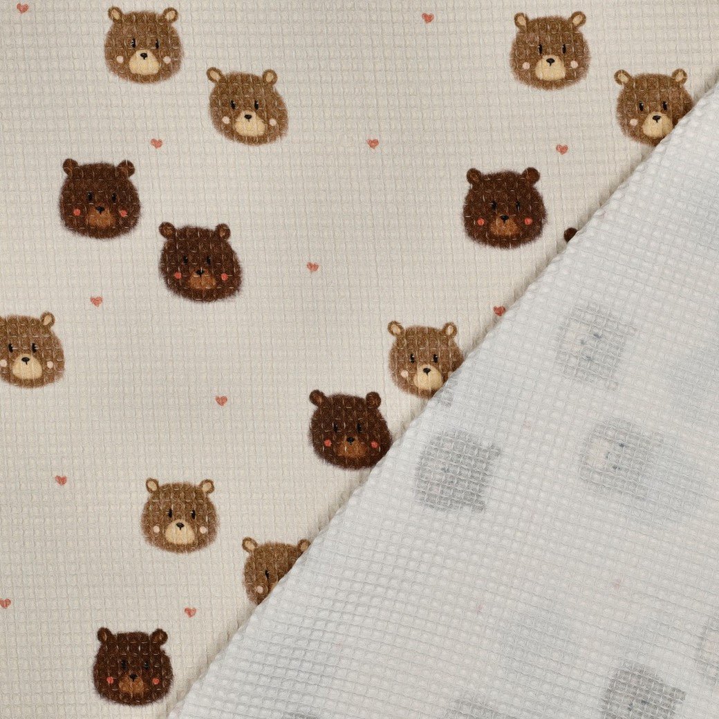 Image de tissu gaufré - ours 185 g/m² – disponible chez Šarlotes audumi