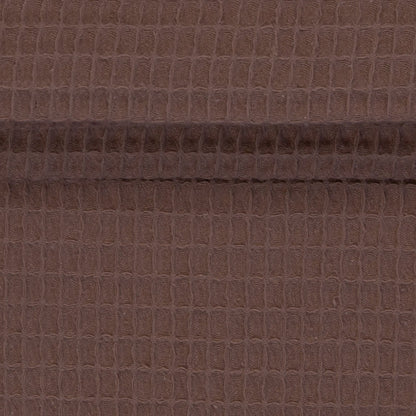 Image d’un tissu gaufré - teinte mauve gris-rose violacé (Mauve) 230 g/m² – disponible chez Šarlotes audumi