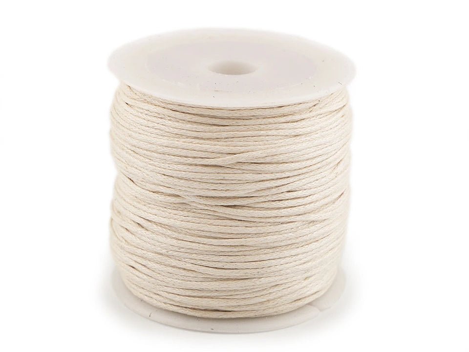 Waxed cotton cord Ø 0,8 mm - milky white (25 m roll)