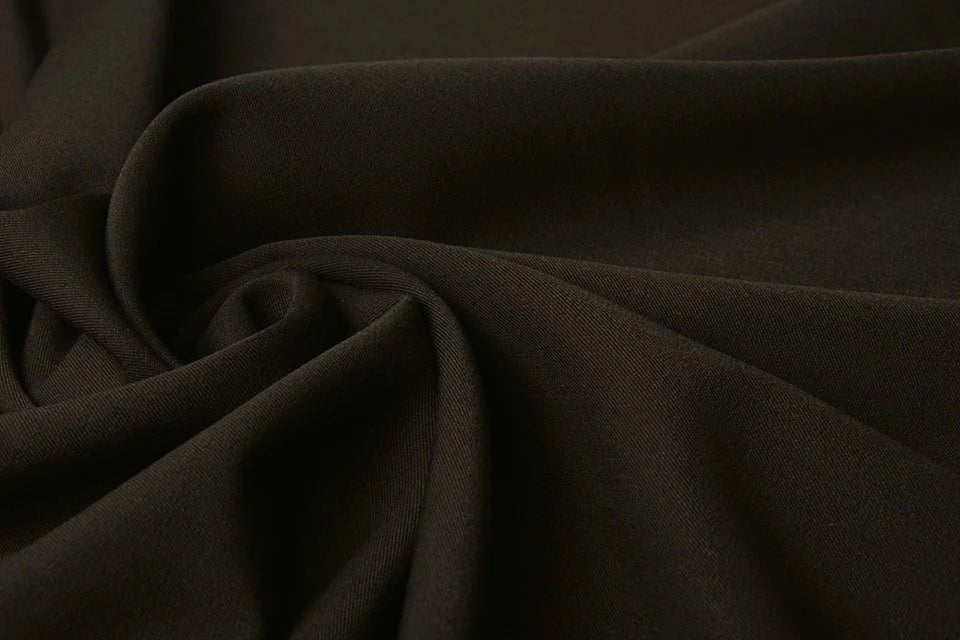 Gabardine en viscose avec élasthanne - brun chocolat 275 g/m²
