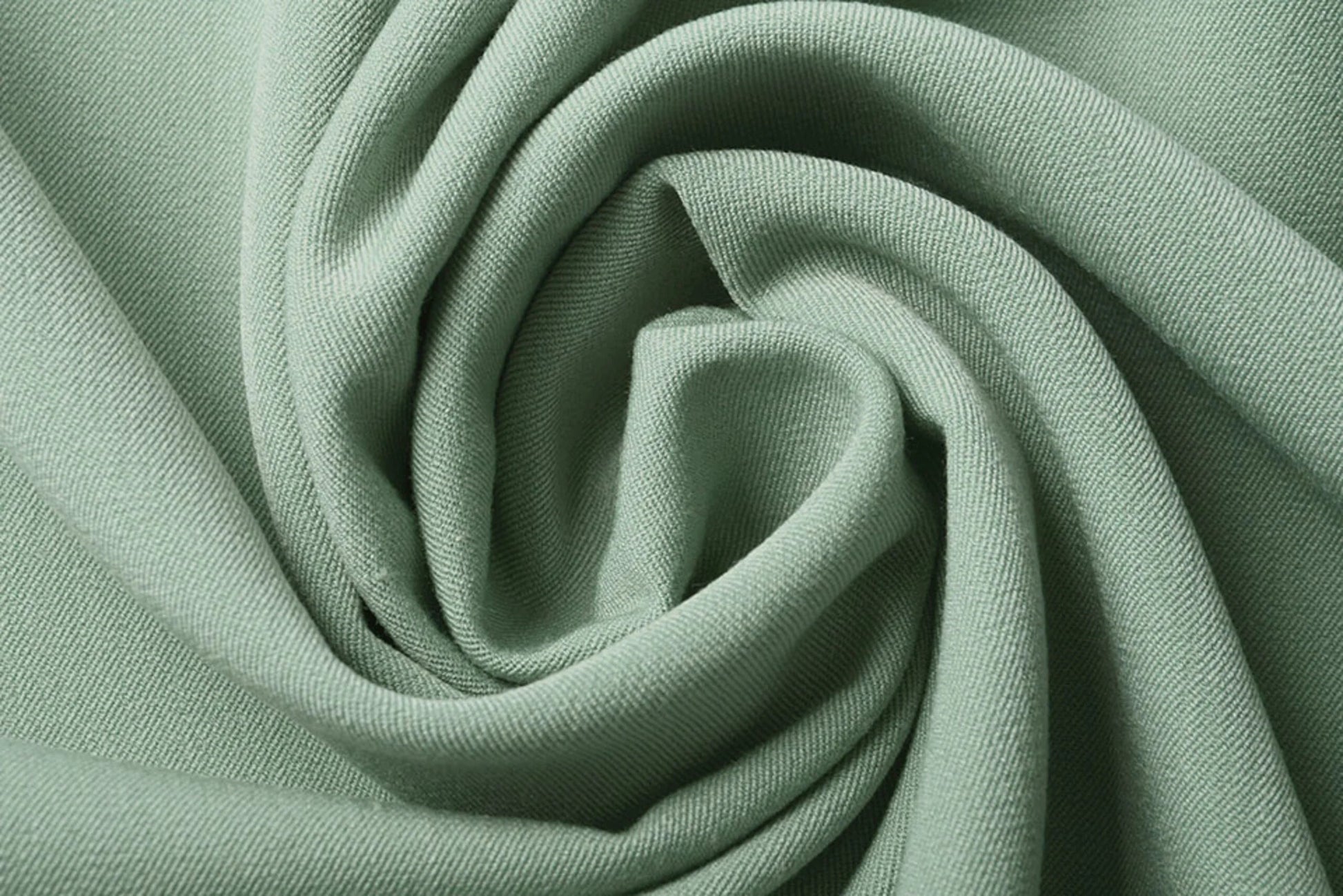 Tissu de tailleur en viscose avec élasthanne - menthe 275 g/m²