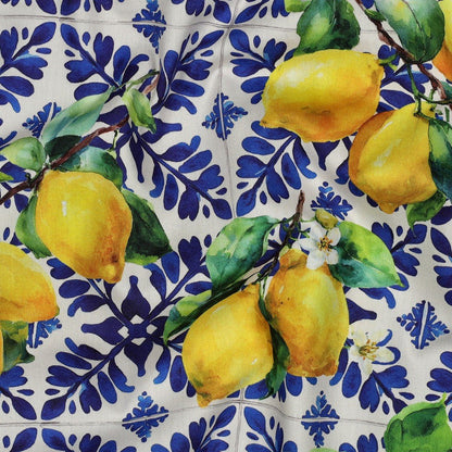 Tissu en viscose et coton - citrons 110 g/m² – disponible chez Šarlotes audumi